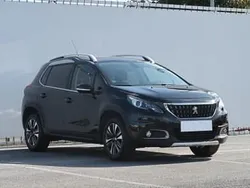 Czarny Używany 2018 Peugeot 2008 SUV | 40 999 zł (Uczciwa cena)