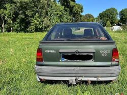 Zielony Używany 1986 Opel Kadett Hatchback | 10 000 zł