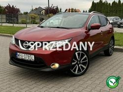 Czerwony Używany 2017 Nissan Qashqai 360º SUV | 53 900 zł (Dość drogi)