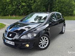 Czarny Używany 2012 Seat Leon Style Sedan/Limuzyna | 19 500 zł (Uczciwa cena)