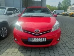 Czerwony Używany 2012 Toyota Yaris Hatchback | 19 900 zł (Dość drogi)