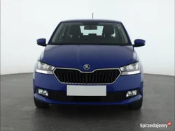 Niebieski Używany 2020 Skoda Fabia Hatchback | 35 499 zł (Dobra cena)