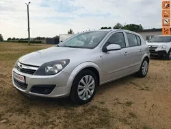 Srebrny Używany 2007 Opel Astra Hatchback | 12 900 zł (Uczciwa cena)