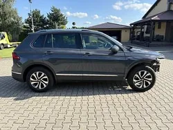 Inny kolor Używany 2022 VW Tiguan SUV | 68 000 zł