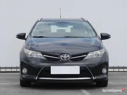 Czarny Używany 2014 Toyota Auris Kombi | 28 999 zł (Uczciwa cena)