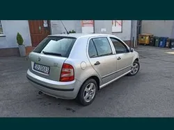 Srebrny Używany 2004 Skoda Fabia Hatchback | 5900 zł (Dobra cena)
