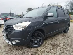 Szary (metalik) Używany 2017 Dacia Lodgy Minivan | 29 800 zł