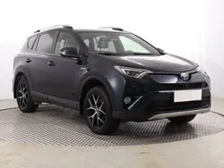 Niebieski Używany 2018 Toyota RAV4 SUV | 95 999 zł (Dobra cena)