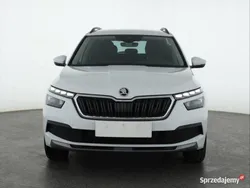 Biały Używany 2023 Skoda Kamiq SUV | 95 999 zł (Uczciwa cena)