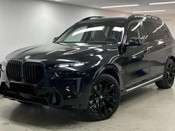 Czarny (metalik) Nowe 2025 BMW X7 SUV | 501 247 zł (Uczciwa cena)