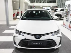 Biały Używany 2022 Toyota Corolla Comfort Sedan/Limuzyna | 94 850 zł (Uczciwa cena)