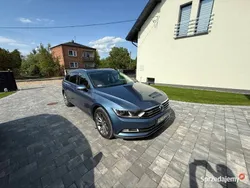 Niebieski Używany 2017 VW Passat Kombi | 70 000 zł (Dość drogi)