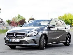 Szary Używany 2017 Mercedes A180 AMG line Sedan/Limuzyna | 64 900 zł (Uczciwa cena)