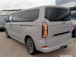 Szary Nowe 2025 Ford Tourneo Custom Titanium X Van | 298 644 zł