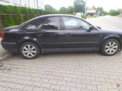 Czarny Używany 1999 VW Passat Trendline Sedan/Limuzyna | 5400 zł (Dość drogi)