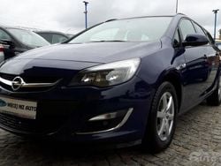 Granatowy Używany 2013 Opel Astra | 38 900 zł
