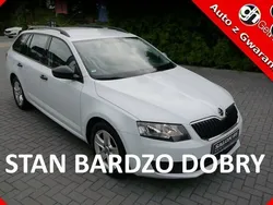 Biały (metalik) Używany 2015 Skoda Octavia Kombi | 33 500 zł (Dobra cena)