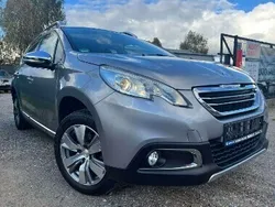 Inny kolor Używany 2014 Peugeot 2008 SUV | 29 900 zł (Uczciwa cena)