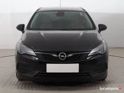 Czarny Używany 2021 Opel Astra Kombi | 35 999 zł (Uczciwa cena)