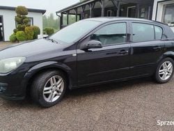 Czarny Używany 2006 Opel Astra Hatchback | 8500 zł (Uczciwa cena)