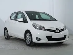 Biały Używany 2014 Toyota Yaris Hatchback | 21 999 zł (Uczciwa cena)