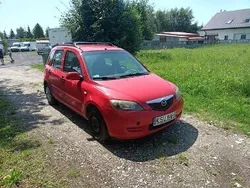 Czerwony Używany 2003 Mazda 2 Hatchback | 2400 zł