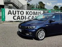Niebieski Używany 2017 Fiat Tipo Kombi | 44 000 zł (Dość drogi)