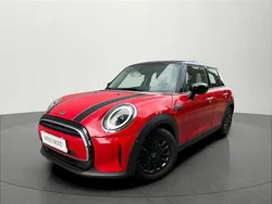 Chili red Używany 2021 Mini Cooper Hatch Hatchback | 89 900 zł (Uczciwa cena)