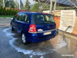 Używany 2010 Opel Zafira Minivan | 16 500 zł (Dość drogi)