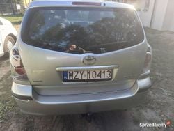 Używany 2006 Toyota Corolla Verso Minivan | 11 900 zł (Uczciwa cena)