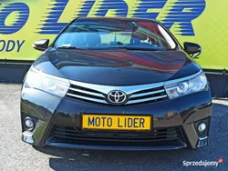 Brązowy Używany 2015 Toyota Corolla Sedan/Limuzyna | 41 900 zł (Uczciwa cena)