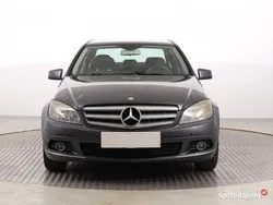 Szary Używany 2009 Mercedes C200 Sedan/Limuzyna | 20 699 zł (Dobra cena)
