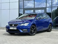 Niebieski Używany 2018 Seat Leon Kombi | 54 999 zł (Dobra cena)
