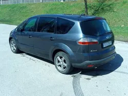 Grafitowy Używany 2007 Ford S-MAX S Minivan | 9800 zł (Uczciwa cena)