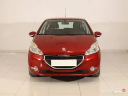 Czerwony Używany 2012 Peugeot 208 Hatchback | 24 499 zł (Uczciwa cena)