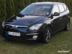 Czarny Używany 2010 Hyundai i30 Kombi | 14 500 zł (Uczciwa cena)