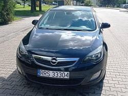 Czarny Używany 2010 Opel Astra Hatchback | 17 300 zł (Dobra cena)
