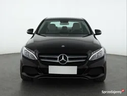 Czarny Używany 2016 Mercedes C200 Sedan/Limuzyna | 89 999 zł (Dobra cena)