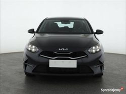 Szary Używany 2022 Kia Ceed 2 Hatchback | 72 499 zł (Uczciwa cena)