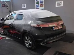 Czarny Używany 2009 Honda Civic Hatchback | 26 999 zł (Dość drogi)