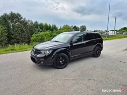 Czarny Używany 2014 Fiat Freemont Black Code SUV | 39 700 zł (Uczciwa cena)