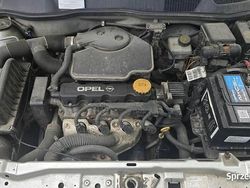 Srebrny Używany 1998 Opel Astra Sedan/Limuzyna | 2900 zł (Uczciwa cena)