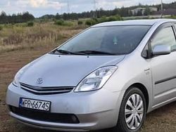 Używany 2005 Toyota Prius Hatchback | 9000 zł