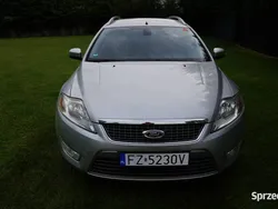 Srebrny (metalik) Używany 2009 Ford Mondeo Kombi | 17 999 zł (Uczciwa cena)