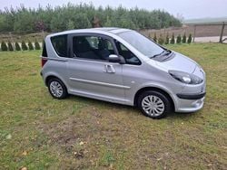 Srebrny Używany 2008 Peugeot 1007 Hatchback | 4500 zł