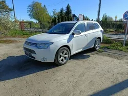 Używany 2014 Mitsubishi Outlander P-HEV SUV | 25 500 zł