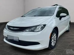 Biały Używany 2018 Chrysler Pacifica SUV | 74 000 zł