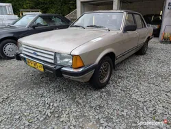 Srebrny Używany 1982 Ford Granada Sedan/Limuzyna | 14 700 zł