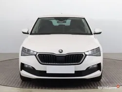 Biały Używany 2022 Skoda Scala Hatchback | 61 499 zł (Dobra cena)