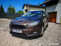 Beżowy Używany 2016 Ford Focus Hatchback | 34 500 zł (Uczciwa cena)